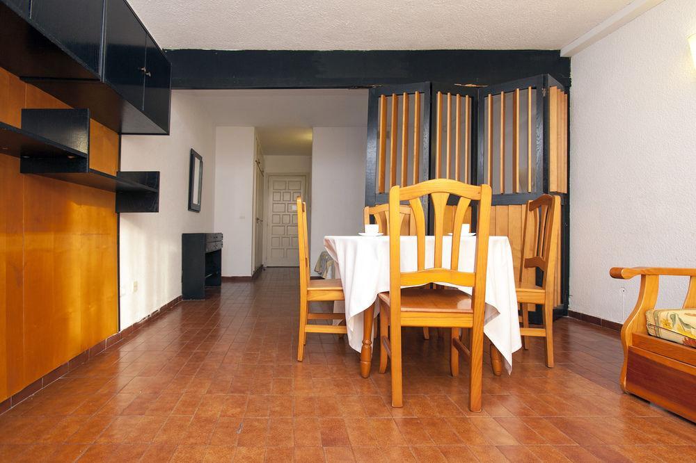 Rentalmar Alboran Apartments Salou Exterior photo