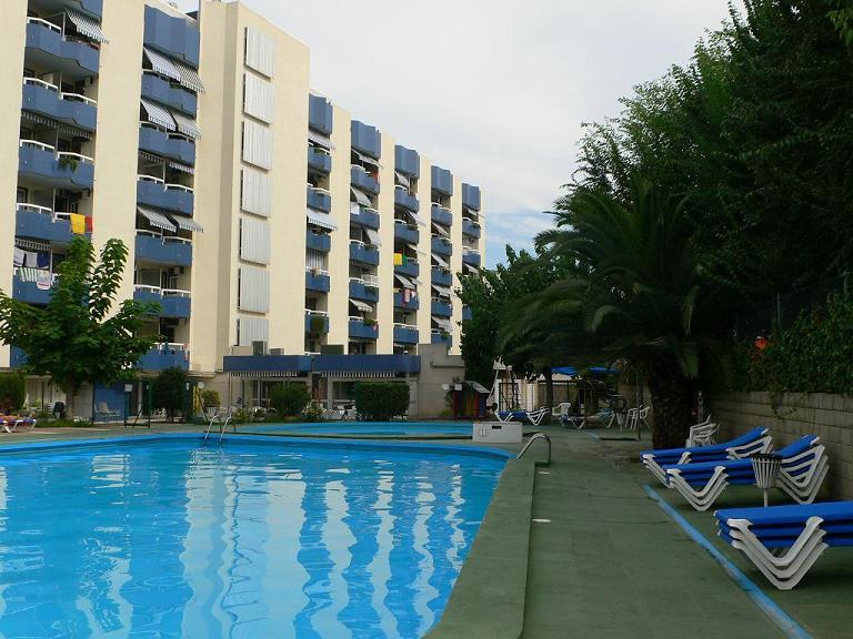 Rentalmar Alboran Apartments Salou Exterior photo